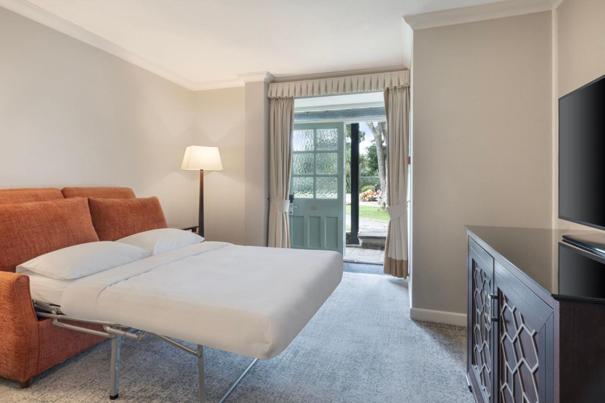 Delta Hotels By Marriott St Pierre Country Club Chepstow Exterior foto